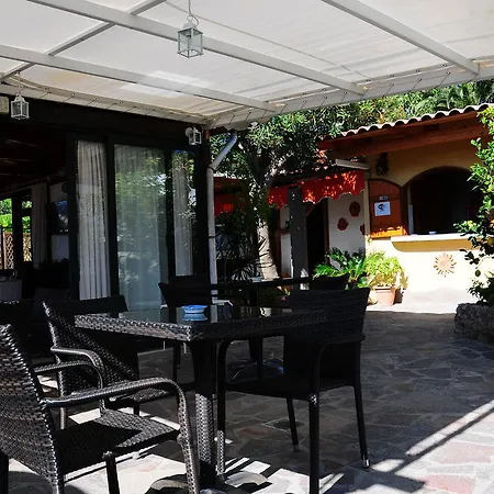 Giardino Del Sole Aparthotel 2*