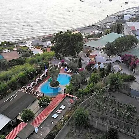 Hotel apartamentowy Giardino Del Sole 4*