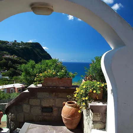 アパートホテル Giardino Del Sole 4*