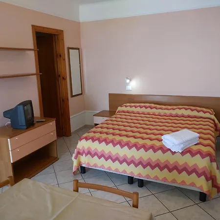 Giardino Del Sole アパートホテル 4*