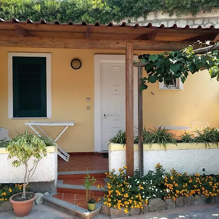 Giardino Del Sole Aparthotel 2*