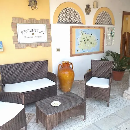 アパートホテル Giardino Del Sole 4*