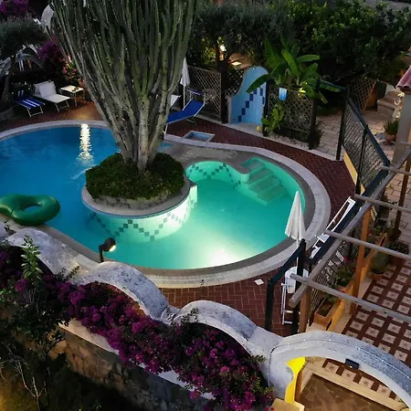 Aparthotel Giardino Del Sole